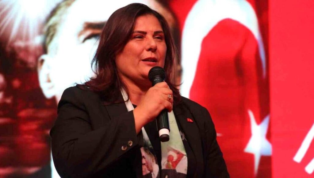 aydin buyuksehir belediye baskanicercioglu ak partiye katiliyor chpli iki vekil dogruladi eKbd8EOH