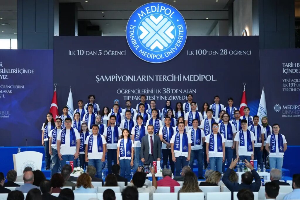 Medipol Üniversitesi YKS Şampiyonlarının Tercihi Oldu: Yapay Zeka ve Tıp Programları Zirvede