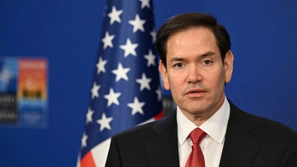 abd karayiplerde bir gemiyi vurdu 8Mrh3rrP