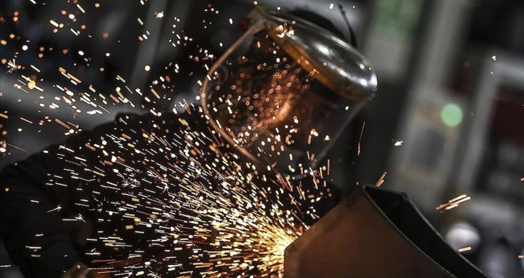 turkiye ekonomisi 2025 yilinin 2 ceyreginde yuzde 48 buyudu wcttUlGy