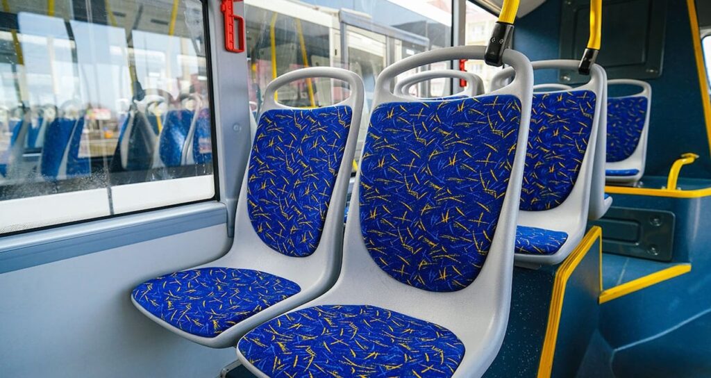 Otobüste ‘unutulanı’ görenler telefona sarılıp polisi aradı