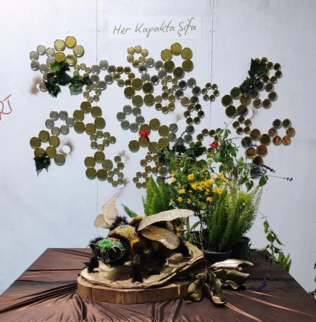 rizeden dunyaya paha bicilemez mavi projesi ile dogaya ve biyocesitlilige sanatsal dokunus C1QqWVaI.jpg