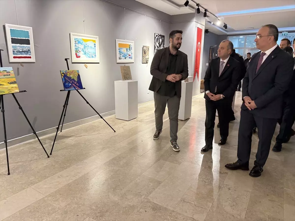 tekirdagda psikiyatri hastalarindan sergi VdCB6jlq.jpg