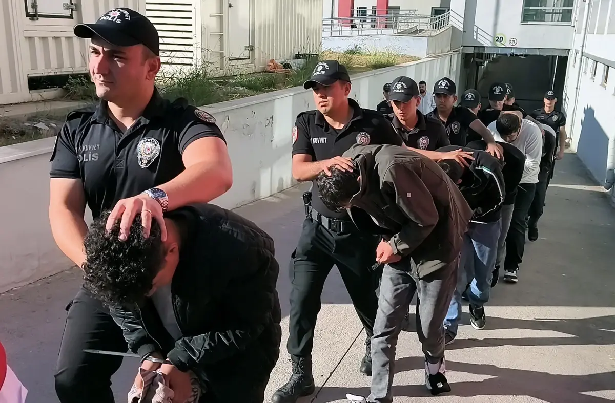 yasa disi bahis operasyonunda 30 gozalti gJfREr4B.jpg