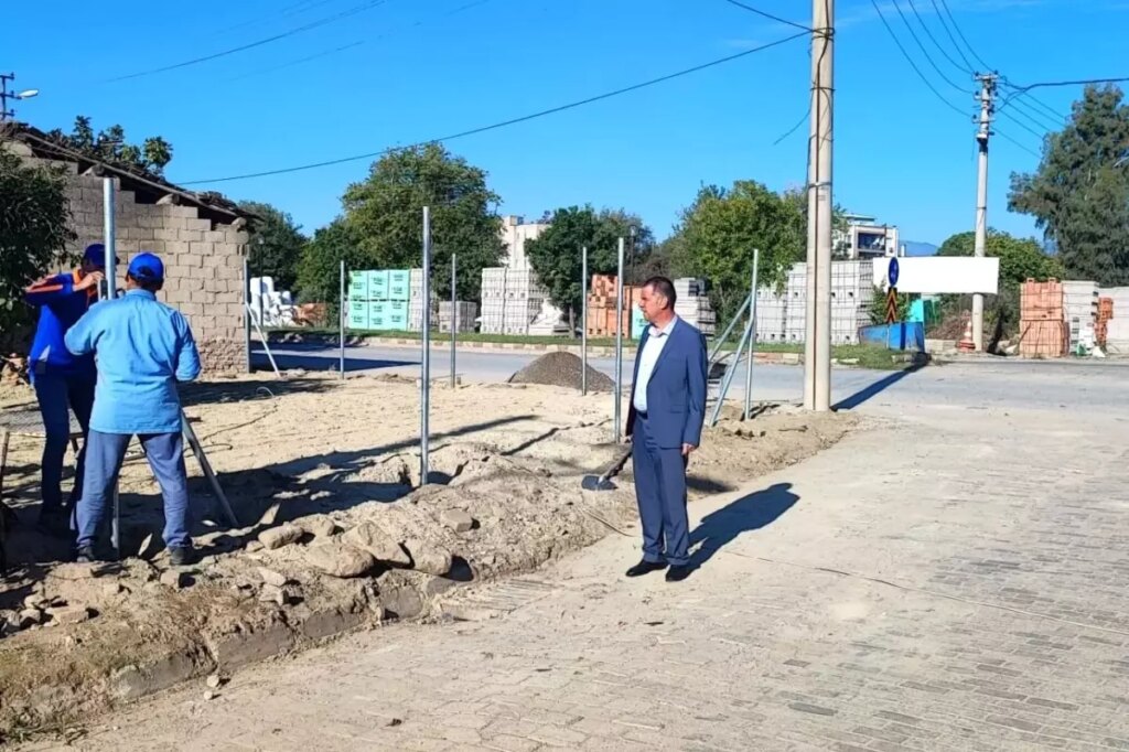 Yenipazar Belediyesi, Altyapı ve Park Çalışmalarını Sürdürüyor