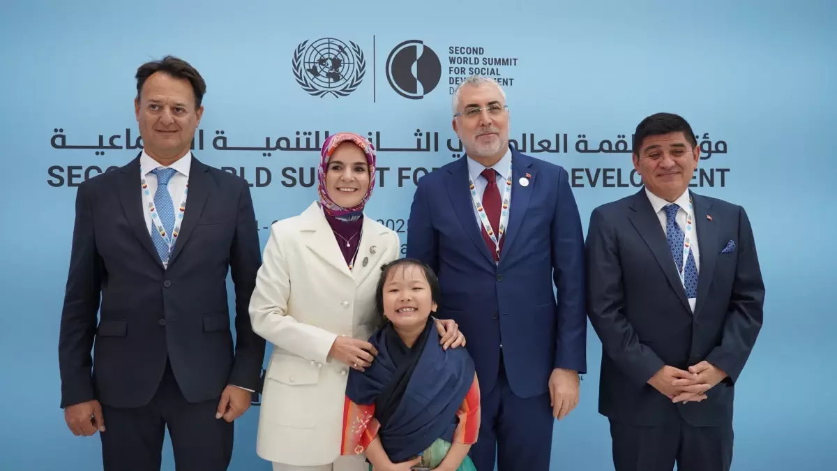 turkiye dohada sosyal kalkinma zirvesinde OfYM1FZf.jpg