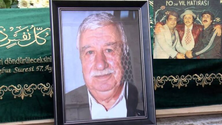 usta oyuncu ahmet gulhan son yolculuguna ugurlandi turk tiyatrosunda bir devdi AfuDJvgQ.jpg