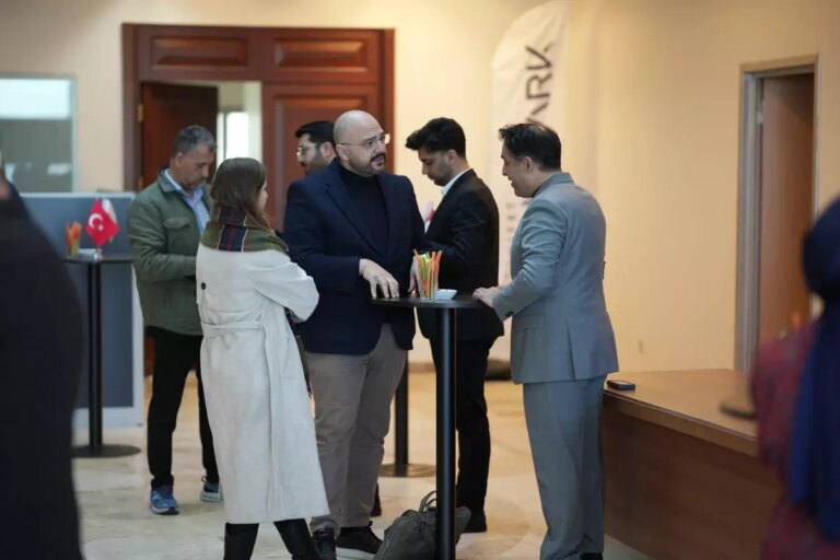 medeniyet-teknoparkta-networking-toplantisi-OIn3H2RJ.jpg