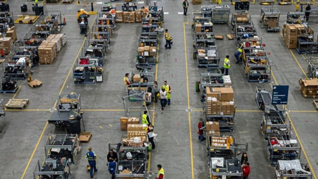 En çok çalışana sahip 30 şirket açıklandı! Bu şirket 2 milyon 100 bin personeliyle zirvede yer aldı