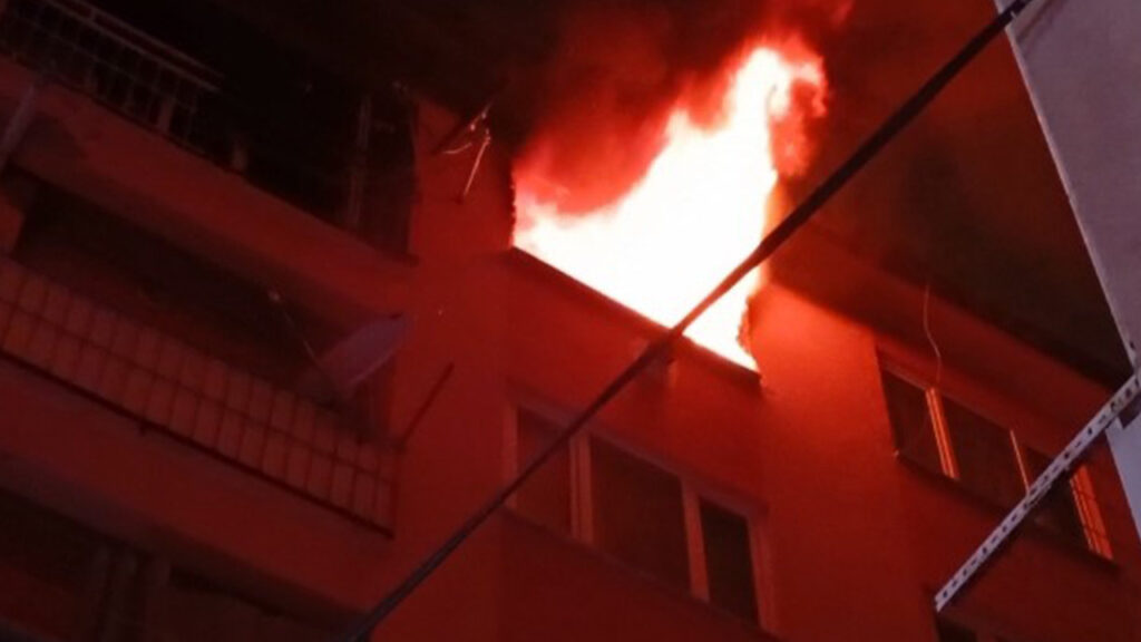 Bursa’da 6 Katlı Binada Yangın: Mahallede Korku Dolu Anlar
